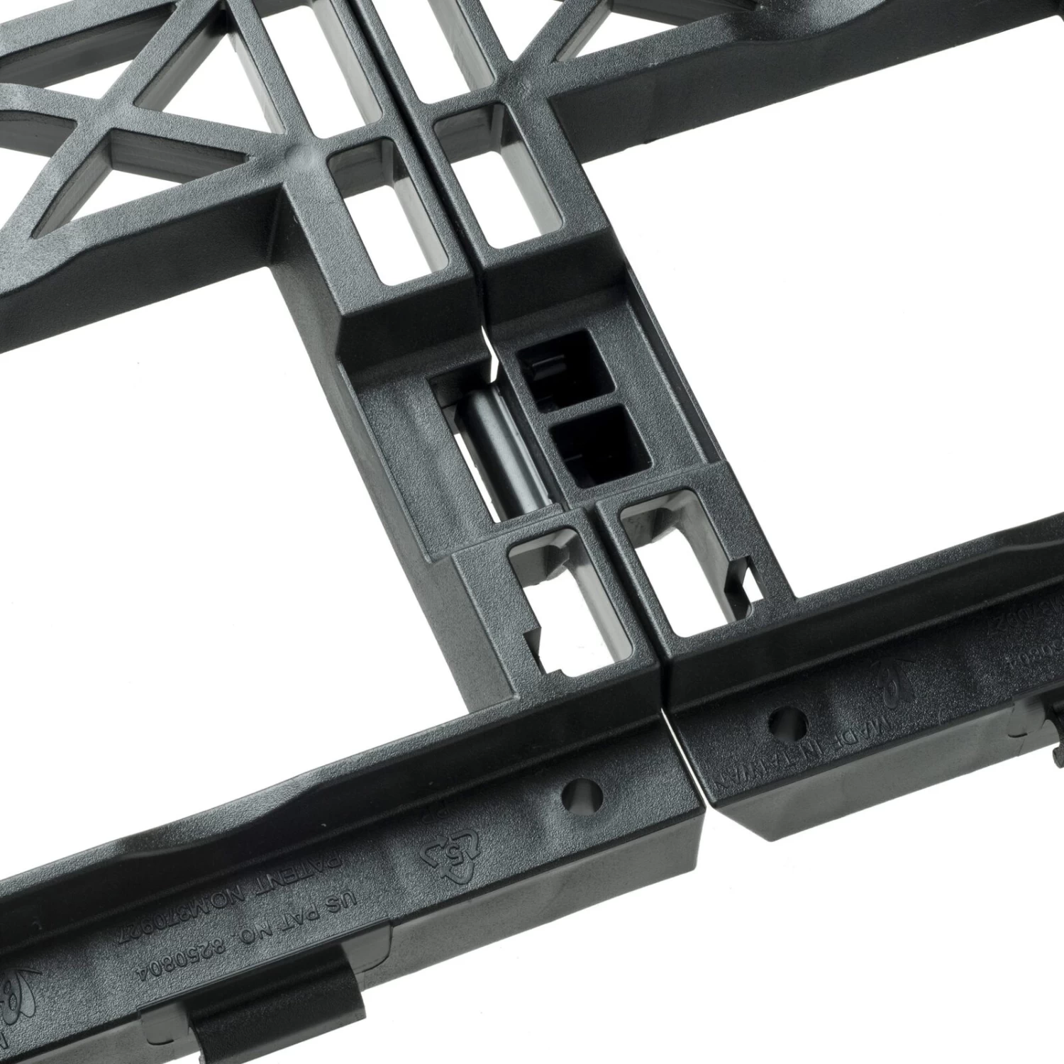 Maze Three Tier Vertical Garden (3 Pots) - Image 5